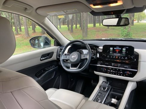Used 2022 Nissan Pathfinder SL image 26