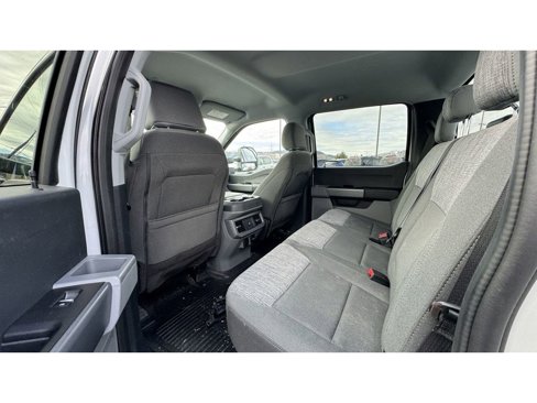 Used 2023 Ford F350 XLT w/ FX4 Off-Road Package image 17