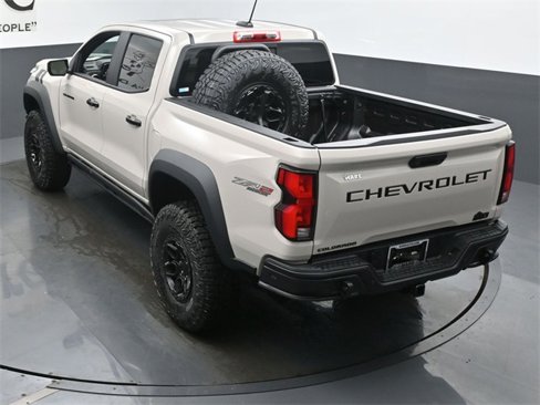 New 2026 Chevrolet Colorado ZR2 w/ ZR2 Bison Edition image 19