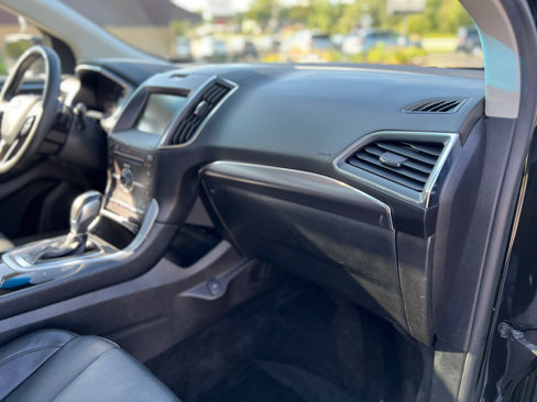 Used 2015 Ford Edge Titanium w/ Equipment Group 302A image 45