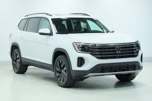 New 2026 Volkswagen Atlas SE image 3