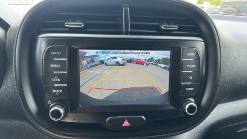 Used 2021 Kia Soul LX image 15
