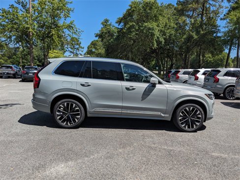New 2026 Volvo XC90 B5 Plus image 3