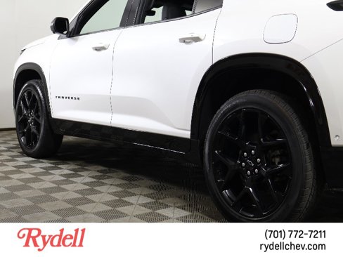 Certified 2024 Chevrolet Traverse RS image 9
