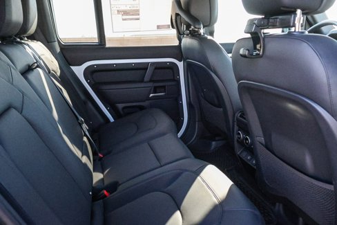 New 2025 Land Rover Defender 110 S image 12