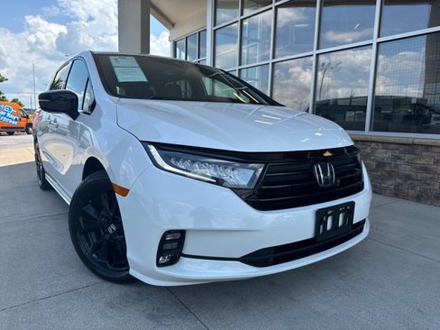 Used 2024 Honda Odyssey Sport image 1