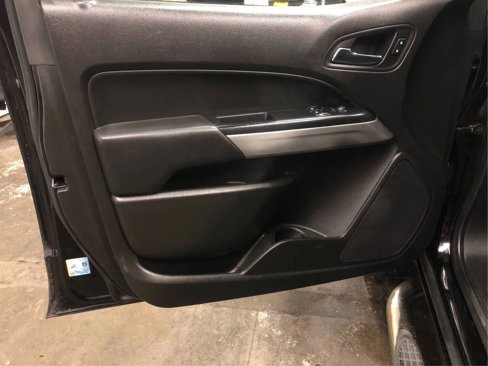 Used 2016 Chevrolet Colorado LT w/ LT Convenience Package image 14