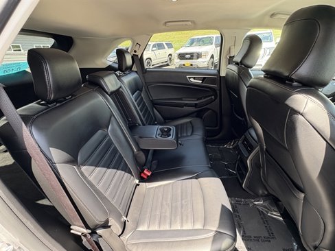 Used 2024 Ford Edge SEL image 43