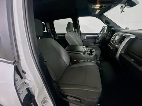 Used 2024 RAM 1500 Classic Warlock image 28