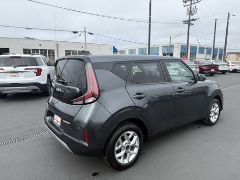 Used 2023 Kia Soul LX w/ Option Group 015 image 7