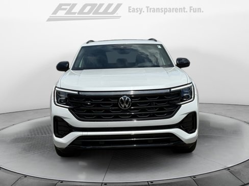 Certified 2025 Volkswagen Atlas Cross Sport SEL R-Line image 2