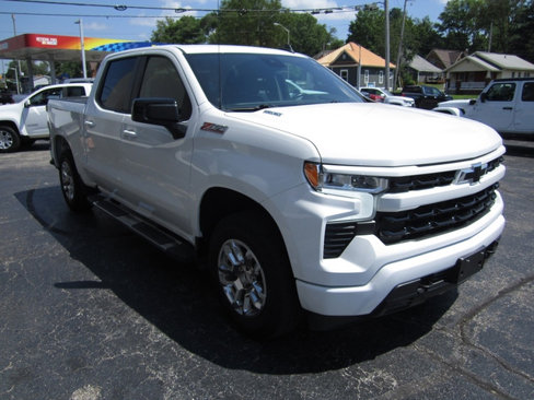 Used 2023 Chevrolet Silverado 1500 RST w/ Z71 Off-Road Package image 5