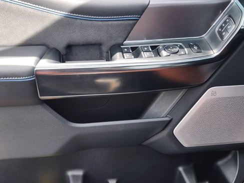 New 2026 Ford F250 Platinum image 22