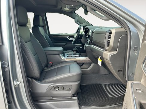 New 2026 Chevrolet Silverado 1500 LTZ image 10