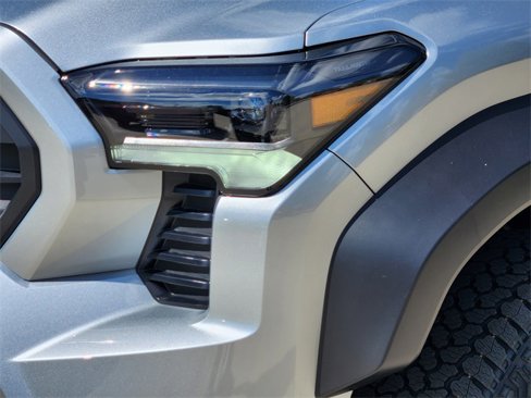 New 2025 Toyota Tacoma Trailhunter image 5