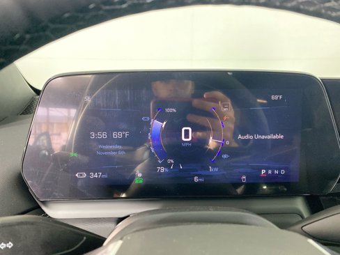 New 2025 Chevrolet Silverado EV LT image 13