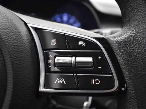 Used 2024 Kia Forte LXS image 22