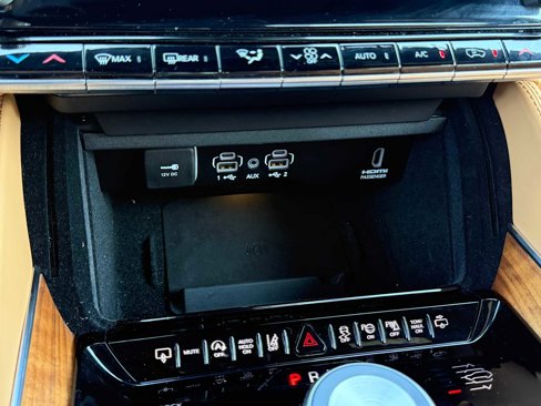 New 2025 Jeep Grand Wagoneer Series III image 28