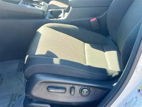 Used 2025 Honda CR-V EX image 19