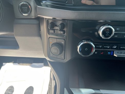 New 2026 Ford F250 4x4 Crew Cab Super Duty image 29