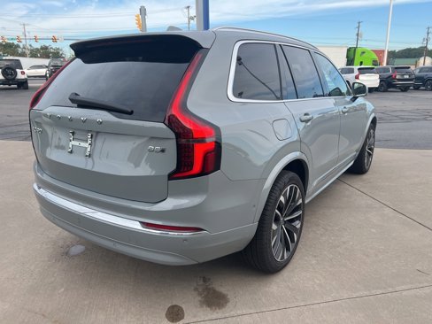 Used 2025 Volvo XC90 B5 Plus image 5