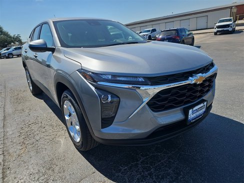New 2026 Chevrolet Trax LS w/ LS Convenience Package image 10