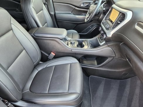 Used 2023 GMC Acadia SLT w/ Technology Package image 20