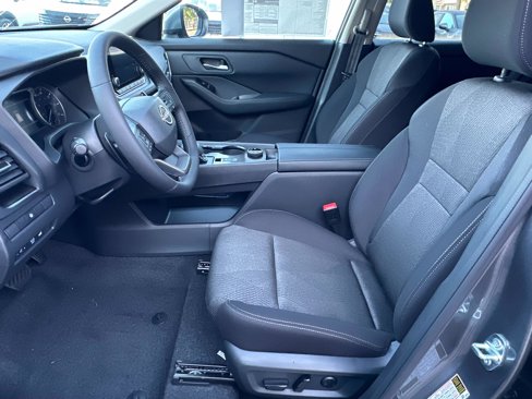 New 2026 Nissan Rogue SV image 9