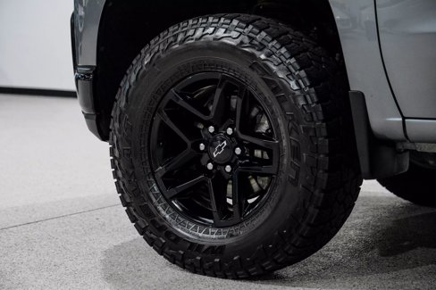 Used 2021 Chevrolet Silverado 1500 LT Trail Boss w/ Convenience Package II image 60