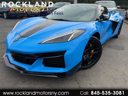 Used 2025 Chevrolet Corvette Z06 image 1