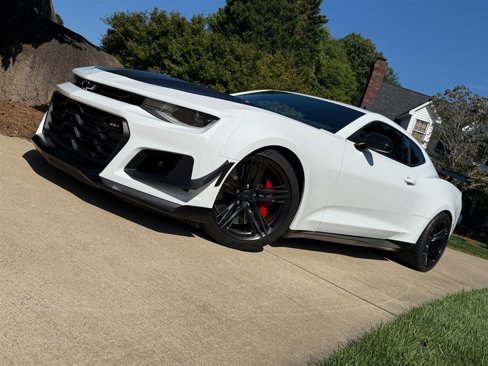 Used 2018 Chevrolet Camaro ZL1 image 4