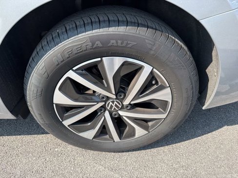 Certified 2024 Volkswagen Jetta S image 30