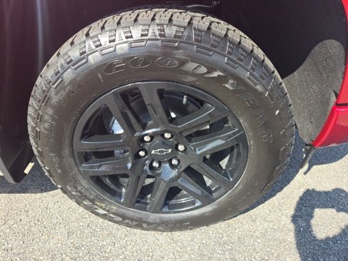 New 2025 Chevrolet Silverado 1500 RST w/ Dark Appearance Package image 9