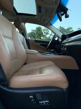 Used 2015 Lexus LS 460 L image 28