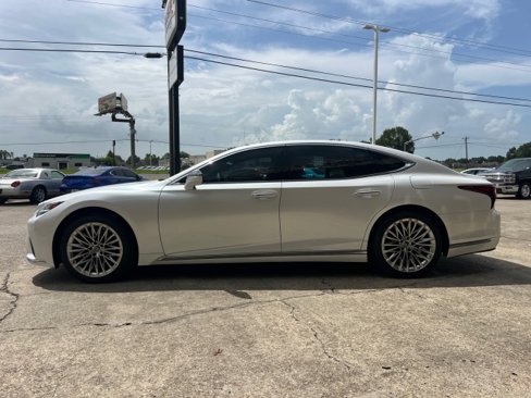 Used 2024 Lexus LS 500 image 11