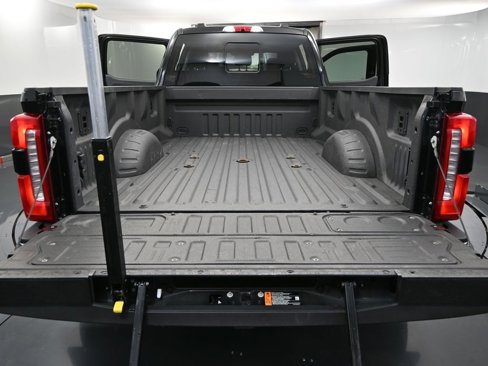 Used 2024 Ford F450 Lariat w/ Lariat Ultimate Package image 43