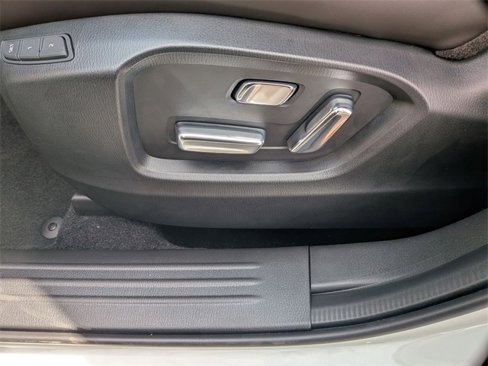 New 2025 MAZDA CX-5 Signature image 15