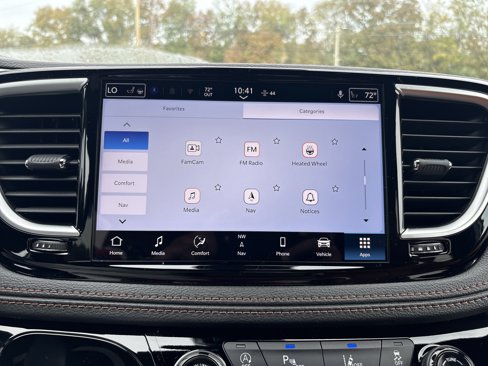 New 2026 Chrysler Pacifica Pinnacle image 31