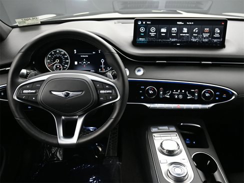 Used 2024 Genesis GV70 3.5T Sport image 2