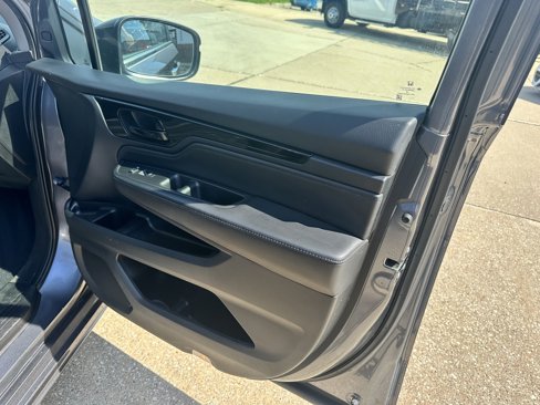 Used 2022 Honda Odyssey Touring image 16