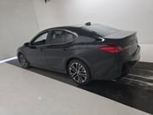Used 2025 Toyota Camry XLE image 4