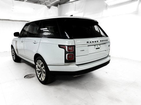 Used 2019 Land Rover Range Rover HSE image 4