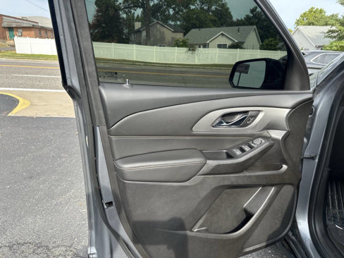 Used 2019 Chevrolet Traverse LS image 21