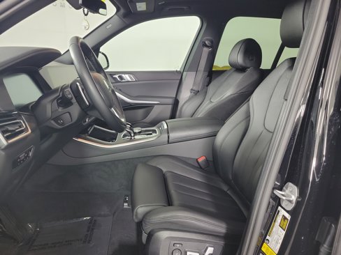 Certified 2022 BMW X5 xDrive40i w/ Premium Package image 9