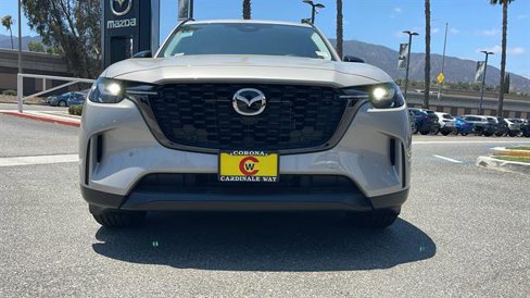 New 2025 MAZDA CX-90 Plug-In Hybrid w/Premium Sport image 4