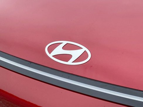 Used 2025 Hyundai Kona SEL image 30