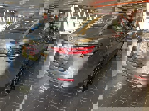 Used 2024 Nissan Sentra SV image 6