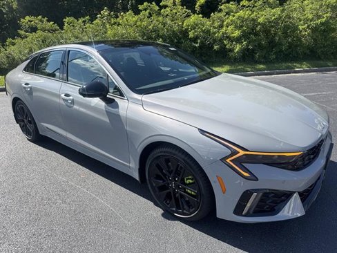 New 2026 Kia K5 GT image 3