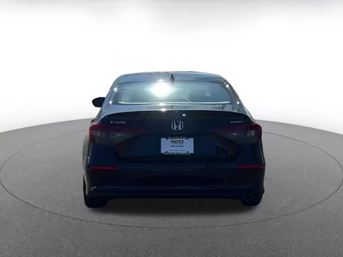 Used 2024 Honda Civic Sport image 3