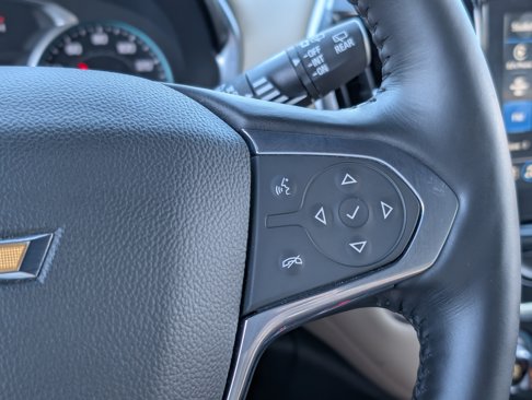 Used 2022 Chevrolet Traverse LT w/ LT Premium Package image 18